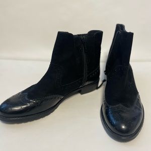 Stuart Weitzman black suede loafer